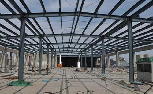 1768967127454616.jpg 临夏县临夏县钢结构安装过程中的关键控制要点与实施建议.jpg